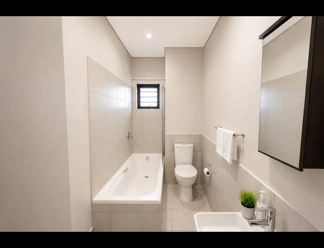 2 BEDROOM APARTMENT FOR SALE IN CLUBVIEW